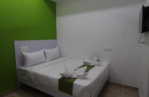Kalyan Nagar Hotel | Athulya Stays