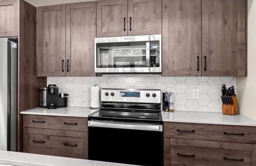 Sun Peaks Condo | Atitude #8 - Alpine Escape