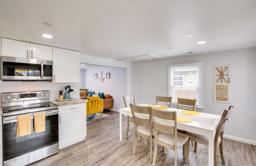 Atlantic City Cottage | Atlantic City Home w/Deck Near Major Casinos!