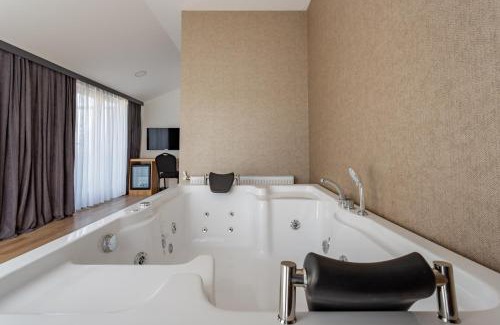 Alibeykoy Mahallesi Hotel | Atm Suit Otel