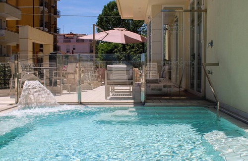 Miramare House | Atmosphere Suite Hotel