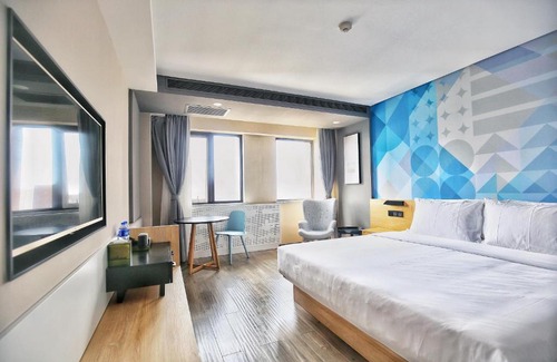 Chang'an District Hotel | Atourlight Hotel Xi'an University City Store