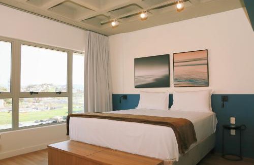 Florianopolis Apartment | Atrium Studios by Xtay - Tranquilo, Completo e Com Tudo por Perto