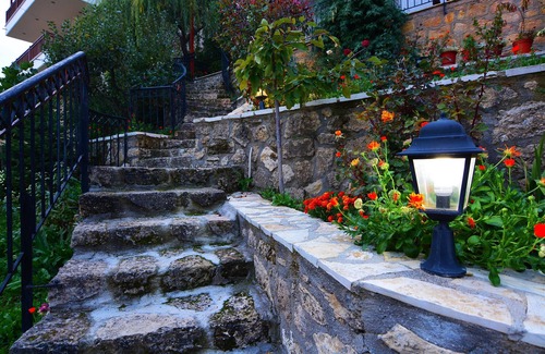 Synikia Mesi Trikalon Bed & Breakfast | Attic room (maximum capacity 2 adults)