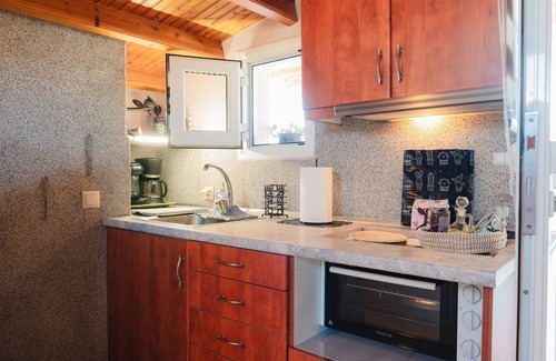 Nees Pagases House | Attic Suite in Alykes