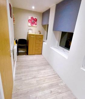 Bradford Apartment | Attractive Studio Flat Bradford City Center