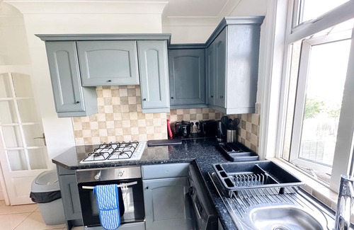 Sudbury House | Attractive Wembley Stadium Maisonette
