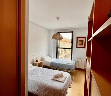 Burgos Apartment | Atuaire Home Cordón 3 centro Histórico Parking Incluido
