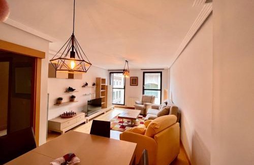 Burgos Apartment | Atuaire Home Cordón 3 centro Histórico Parking Incluido