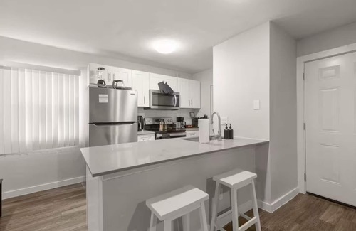 Hyde Park Apartment | ATX Casa Norte BnB ~ Near Hyde Park & UT Campus