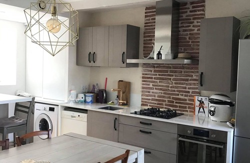 Gouesnou House | Atypical Breton house from the 1700s in the town center