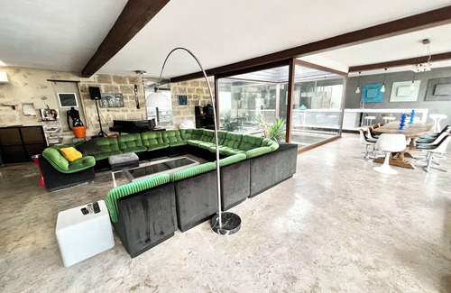 Pezenas Other | Atypique Maison Loft Avec Piscine