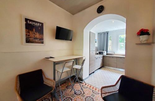 La Seyne-sur-Mer Apartment | Au cœur du centre-ville de La Seyne-sur-Mer