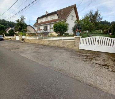 Fagnon Bed & Breakfast | au jardin Fessard