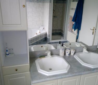 Fagnon Bed & Breakfast | au jardin Fessard