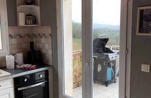 Saint-Gery Apartment | Aube-sur-la-Vallée, spacious rooms with views over the valley