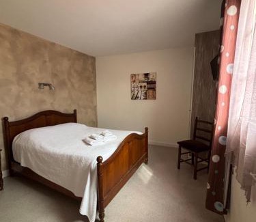 Cherisy Hotel | Auberge Cherisy