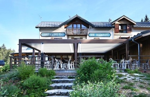 Lans-en-Vercors Hotel | Auberge De La Croix Perrin