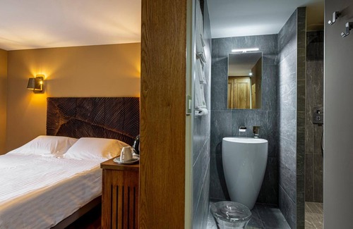 Sens-de-Bretagne Hotel | Auberge de la Tourelle