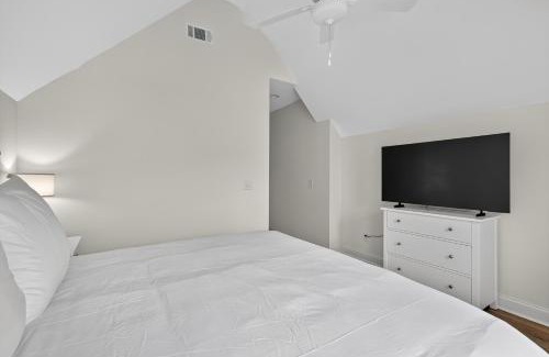 Auburn Apartment | Auburn Gameday Getaway condo