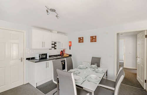 Castle Douglas Cottage | Auchenlarie Courtyard No 3 - a cottage that sleeps 6 guests in 4 bedrooms
