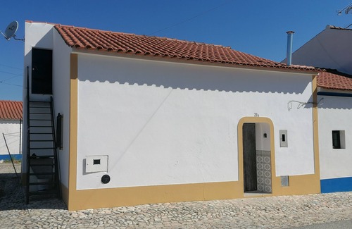 Alandroal House | Aunt Bia's House