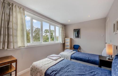 Whitby House | Auntie Sheilas Cottage