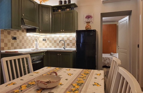 San Gimignano Apartment | Aurora apartment 100 m from the center