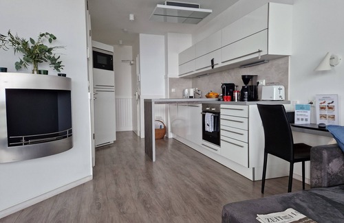 Wendtorf Apartment | Austernfischer - best location, fantastic sea view, steam shower and much more!