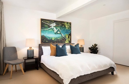 Austinmer House | Austi coastal home views and pool