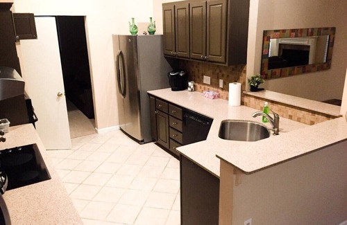 Wells Branch House | Austin Greenbelt Getaway!