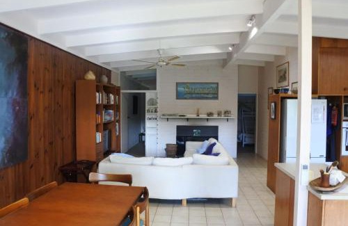 Broulee House | Australian Beach and Sea Haven