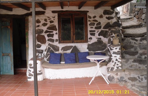 Risco Blanco Cottage | Authentic farm house with stunning view