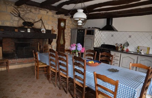 Domme House | Authentic and comfortable house with heated indoor pool (from April to November)