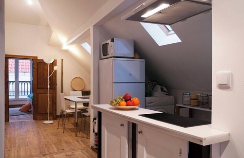 Alfama Apartment | Authentic Lisbon Stay in Alfama