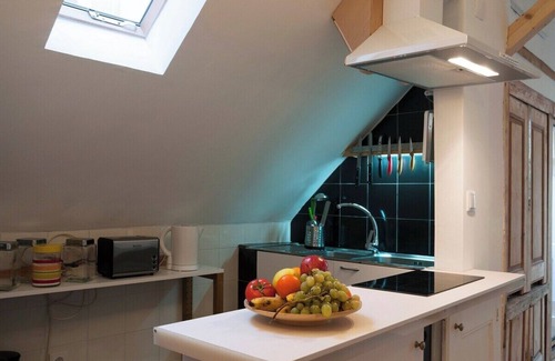 Alfama Apartment | Authentic Lisbon Stay in Alfama