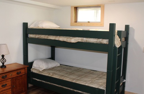 West Poland Cabin | Authentic Maine Cabin w/ New Amenities Directly on Thompson Lake.