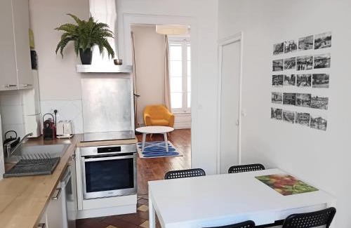 Voltaire - Saint Amour Apartment | Authentik Duguesclin -Lyon 3