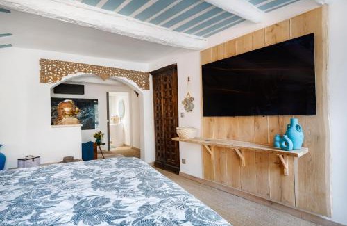 L'Isle-sur-la-Sorgue Bed & Breakfast | Aux Heures Bleues