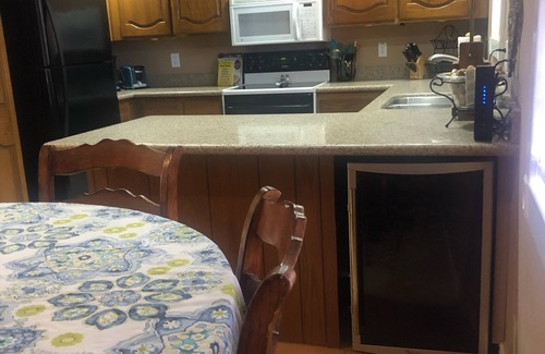 Paradise Valley Village Condo | Available December Prime Location Golf- 5 pools Spas walk paths