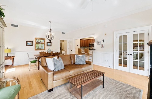 Watercolor Condo | Available for Fall Getaways! Location! Location! Steps from Beach & Beach Club! Jetted Tub!