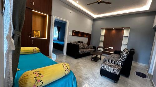 Hunsur House | Avani Holiday Home