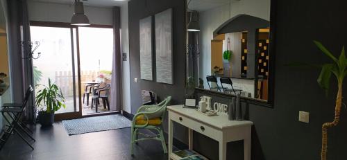 Sanxenxo House | Avenida de León Pareado/Adosado