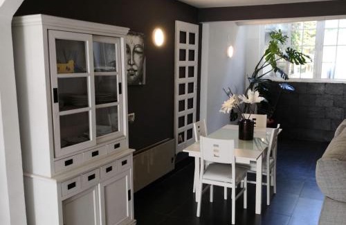 Sanxenxo House | Avenida de León Pareado/Adosado