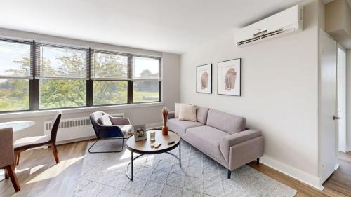 East Falls Apartment | Avenue A310 Furnished 2br With Pool And Gym