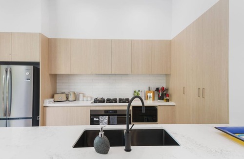 Corrimal House | Avenue Escape Contemporary Living at Corrimal