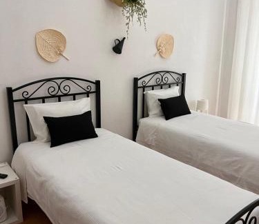 Evora House | Avis Guesthouse