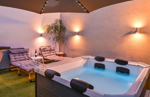 Filerimos House | Avli Village House with Private Jacuzzi