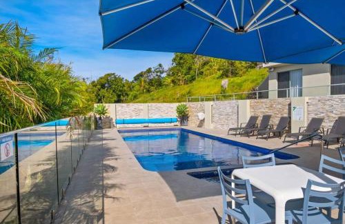 Avoca Beach Apartment | Avoca Coastal Retreat - Unit 13 Avoca Palms Resort