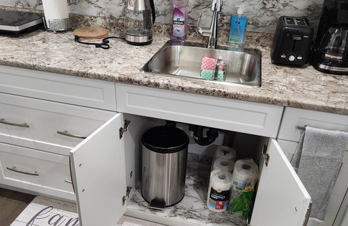 Winnipeg Apartment | Avocado Executive Suite 1